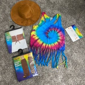 Hippie Halloween costume. Includes 5 pieces.